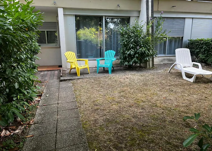 F2 Bord D Allier 6 Pers Avec Jardin Clos